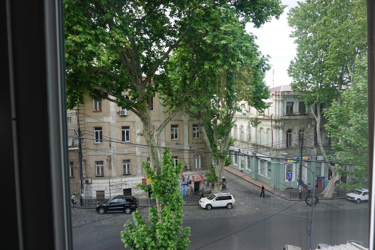 Freedom Square Apart Hotel Tbilisi Exterior foto
