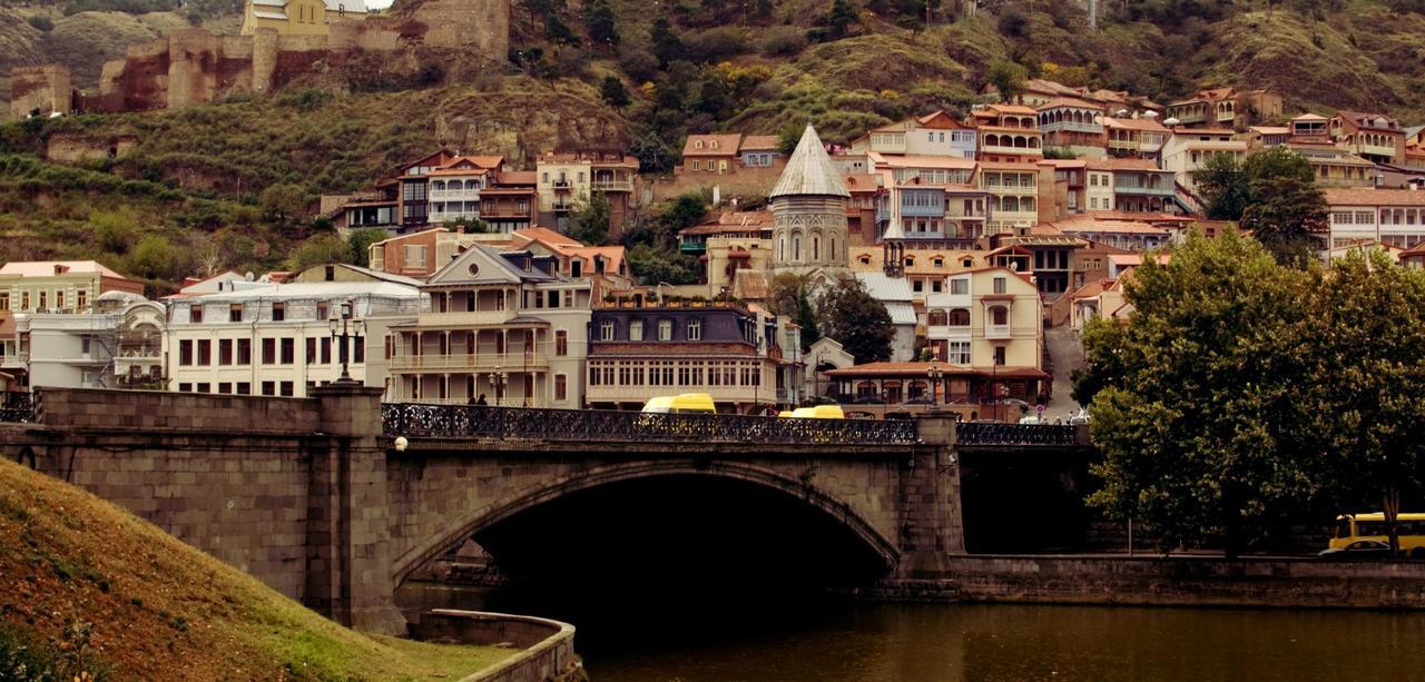 Freedom Square Apart Hotel Tbilisi Exterior foto